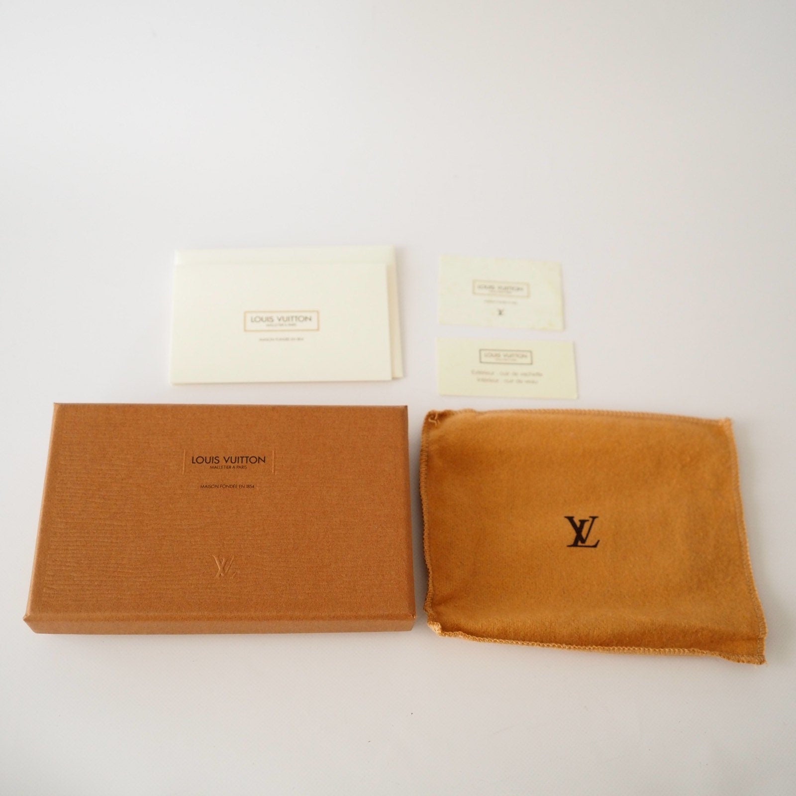 LOUIS VUITTON Card Pas Case Purse ID Brown Monogram Authentic Box