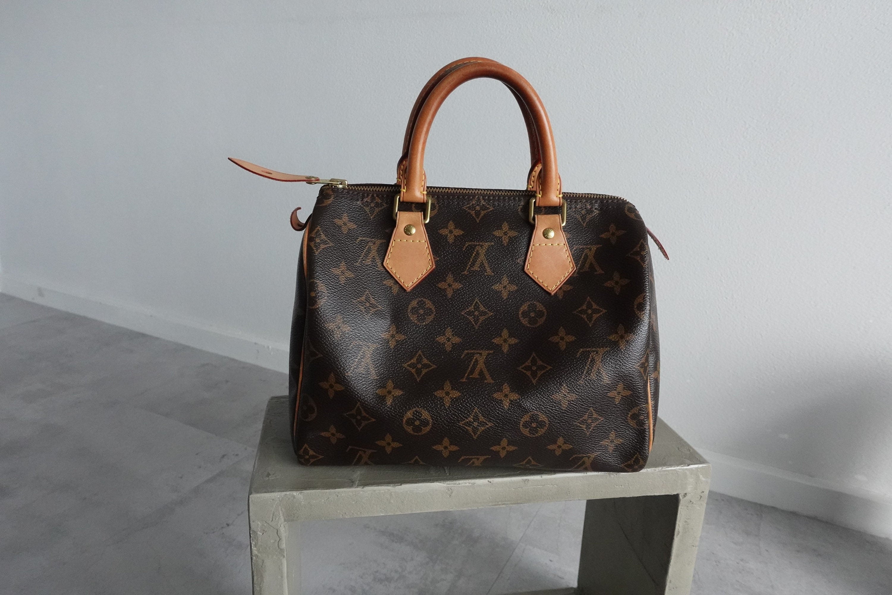 LOUIS VUITTON Speedy 25 Monogram Boston Hand Bag M41528 Purse Authentic