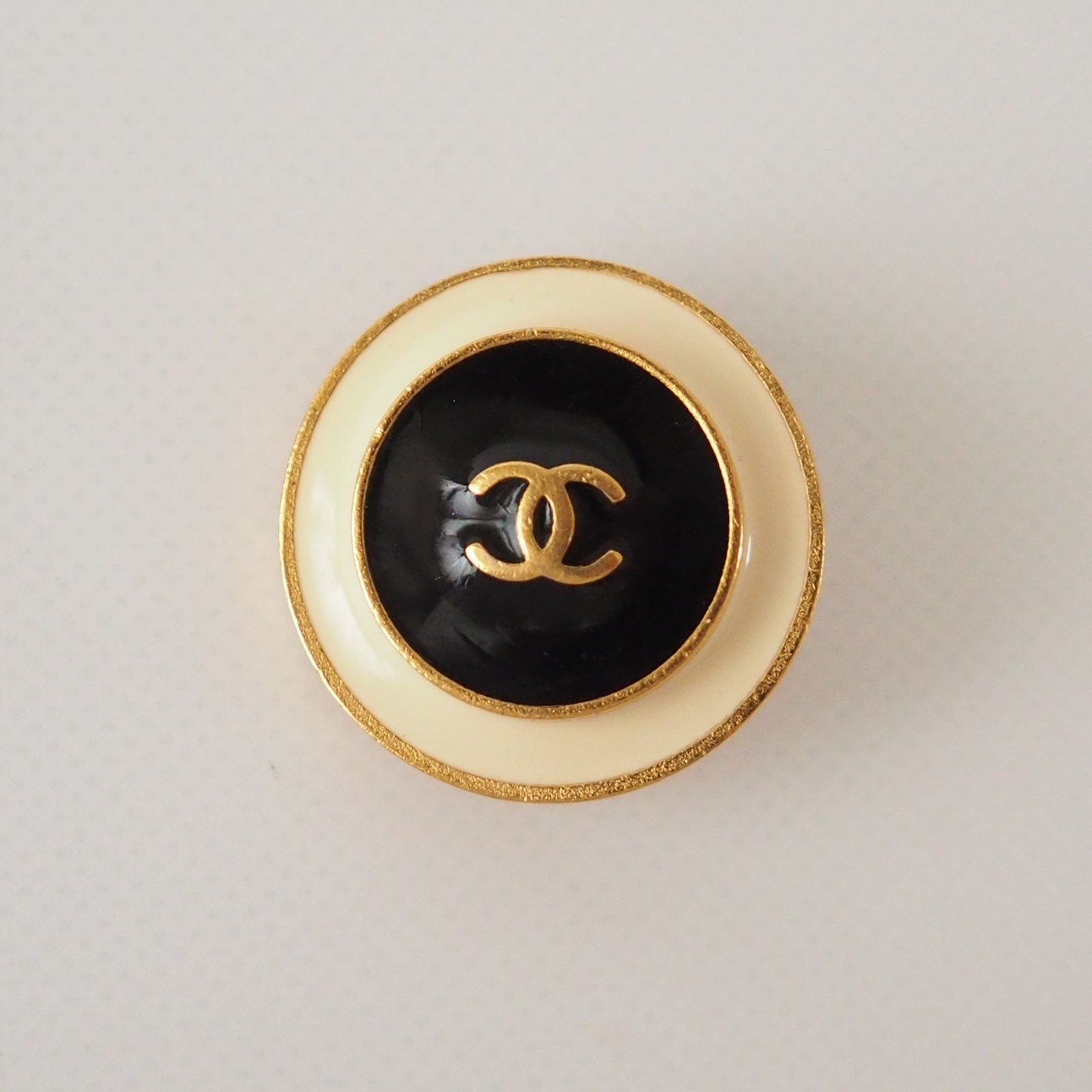 CHANEL COCO Earrings Black White Gold Box