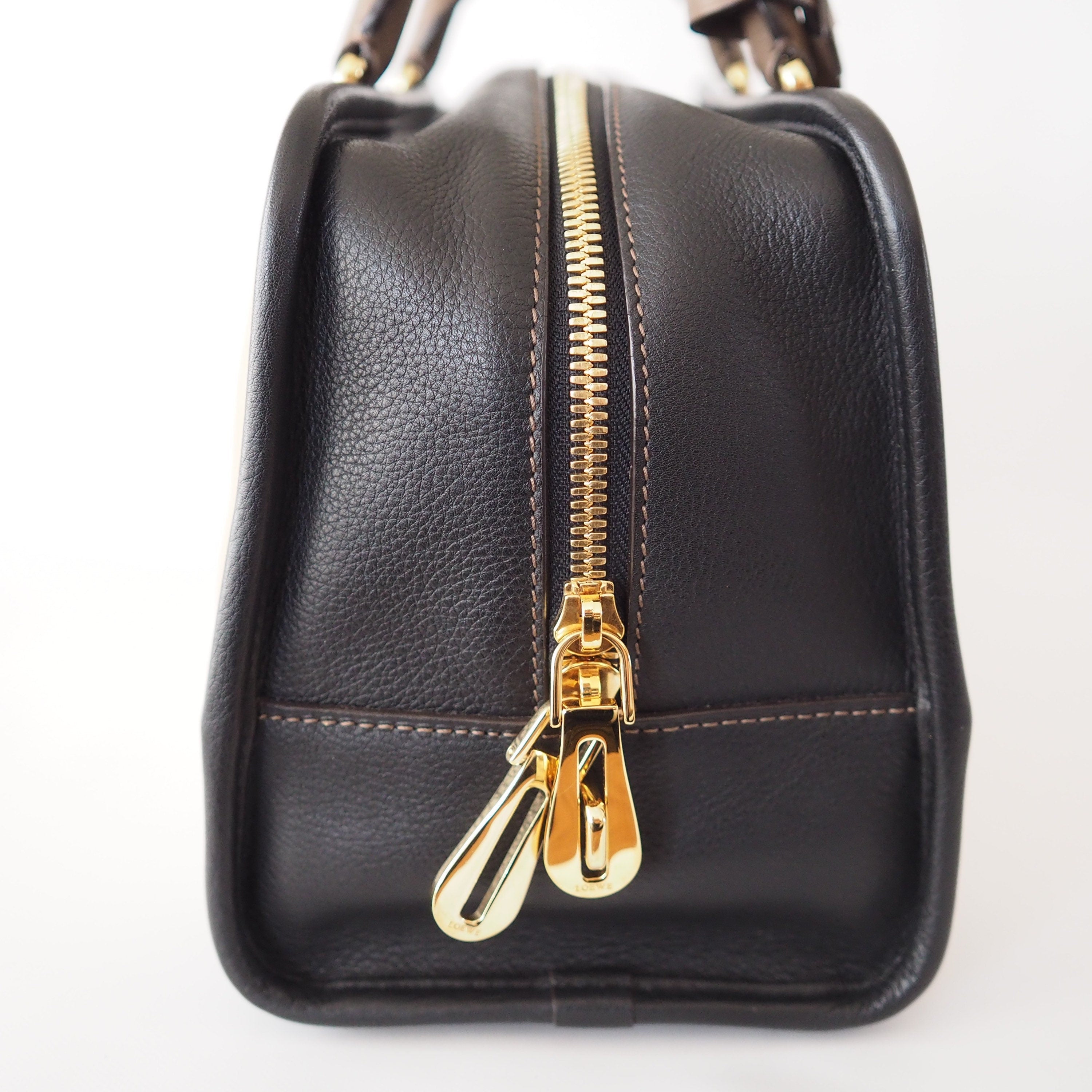 LOEWE Amazona 28 Anagram Hand Mini Boston Bag Leather Beige Brown Authentic