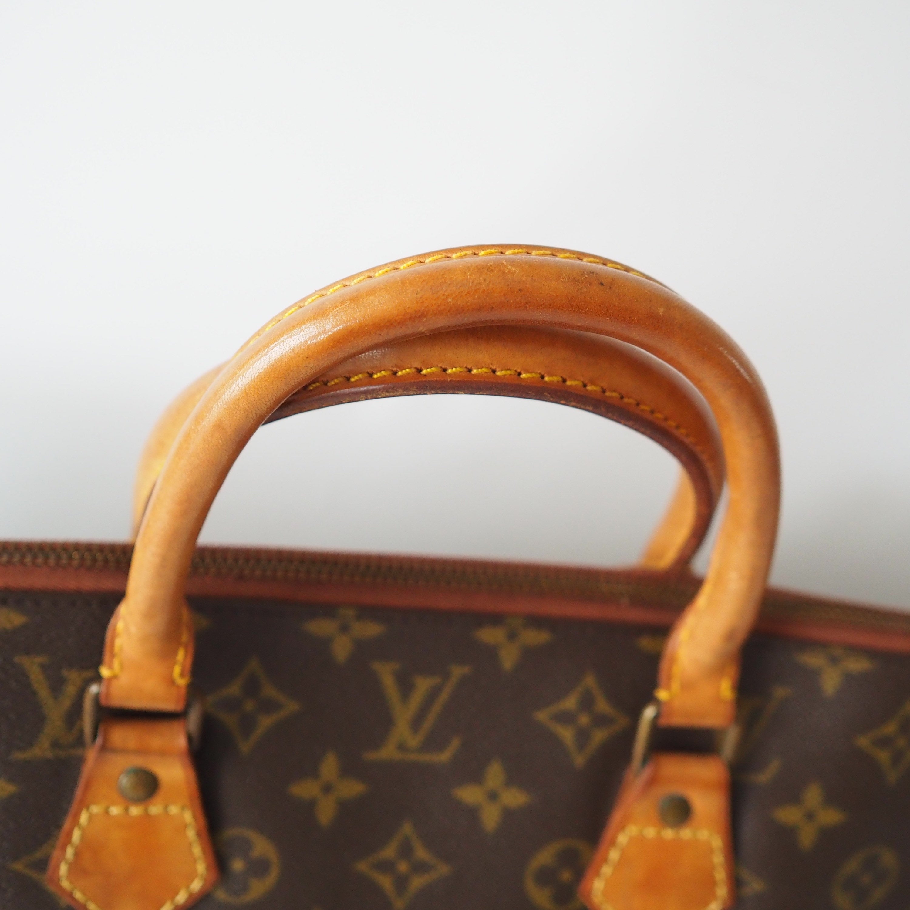 LOUIS VUITTON Monogram Sac Triangle Hand Bag Vintage Authentic