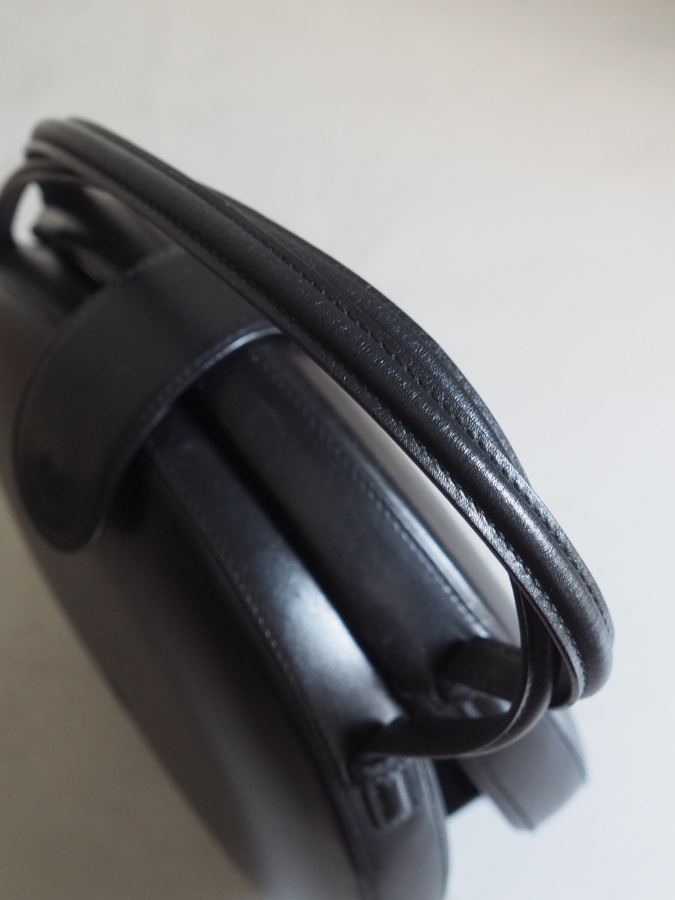 LOEWE Circle Hand Bag Anagram Black Leather Vintage Authentic