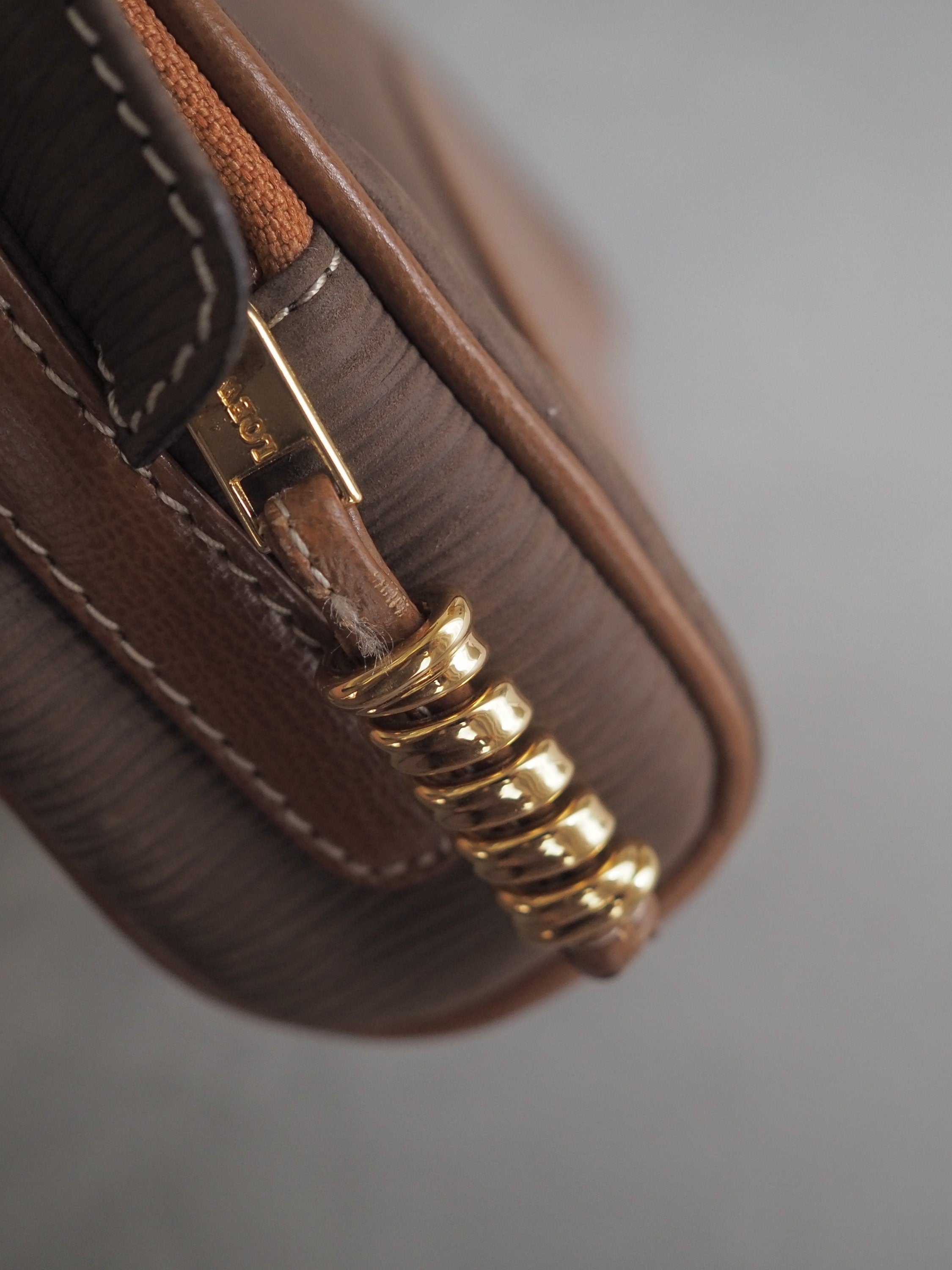 LOEWE VELAZQUEZ Vanity Pouch Handbag Brown Combi Leather Vintage Authentic