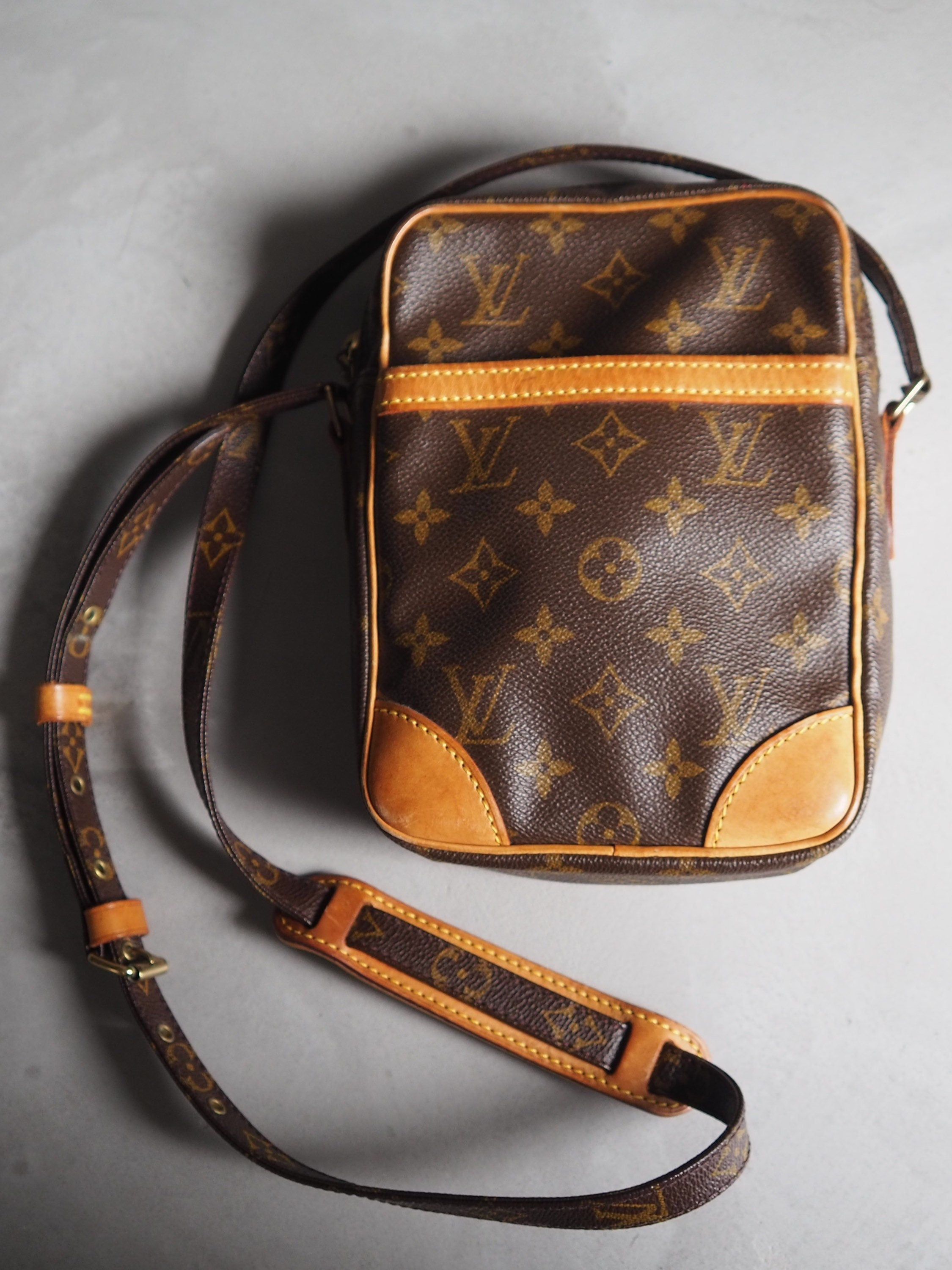 LOUIS VUITTON Monogram Danube Shoulder Bag Brown Vintage lv Authentic