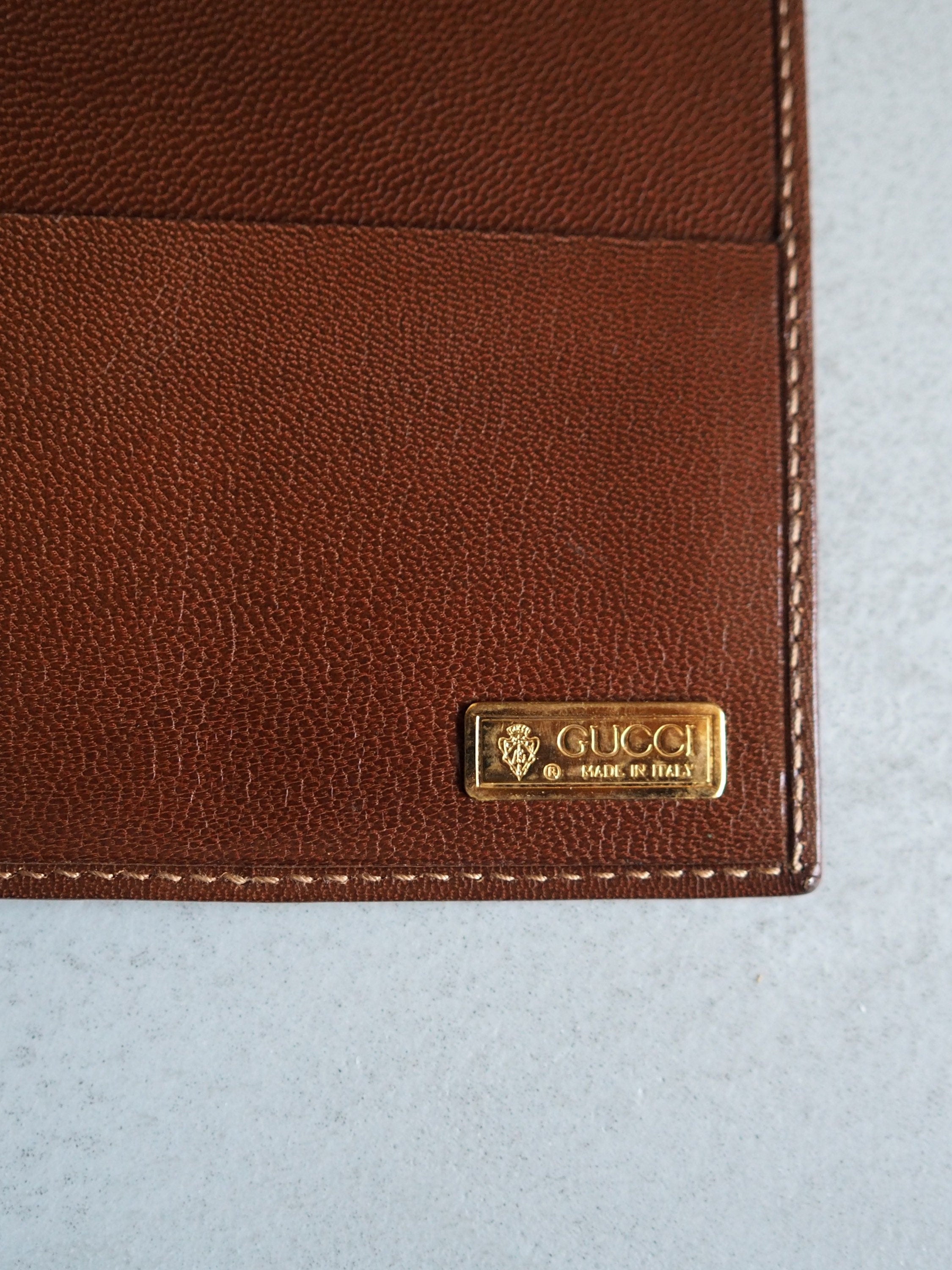 GUCCI Old Vertical Passport Holder Pass Card Case Leather Brown Vintage Authentic