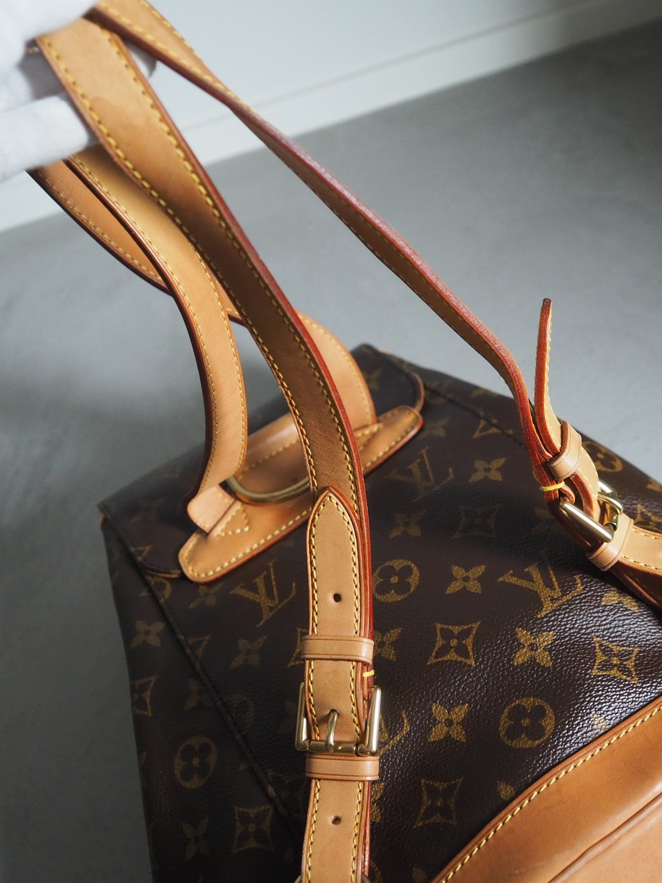 LOUIS VUITTON Montsouris MM Monogram Backpack Shoulder Bag Authentic