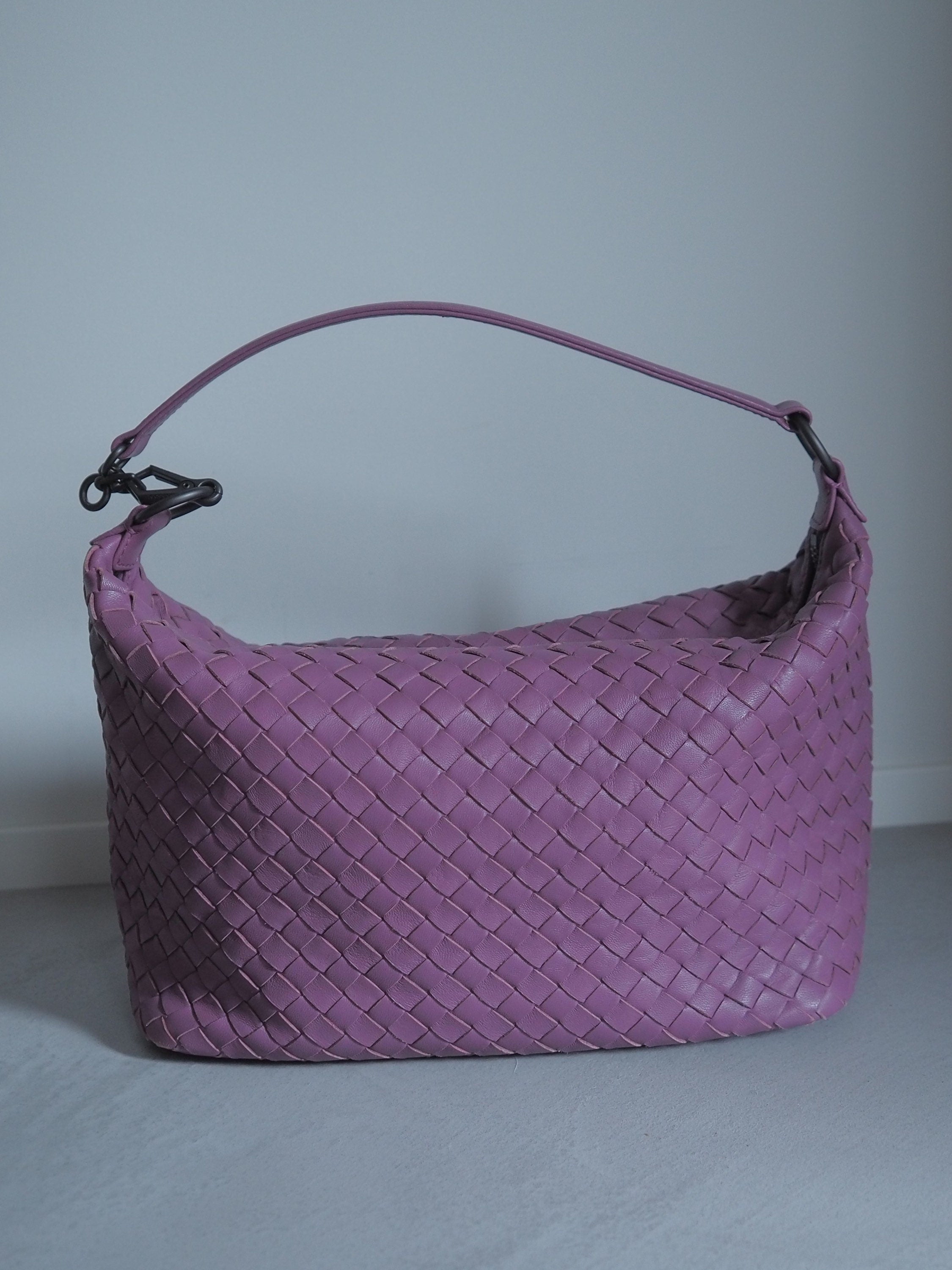 BOTTEGA VENETA Intrecciato Leather Hand Shoulder bag Purple Leather Vintage Authentic