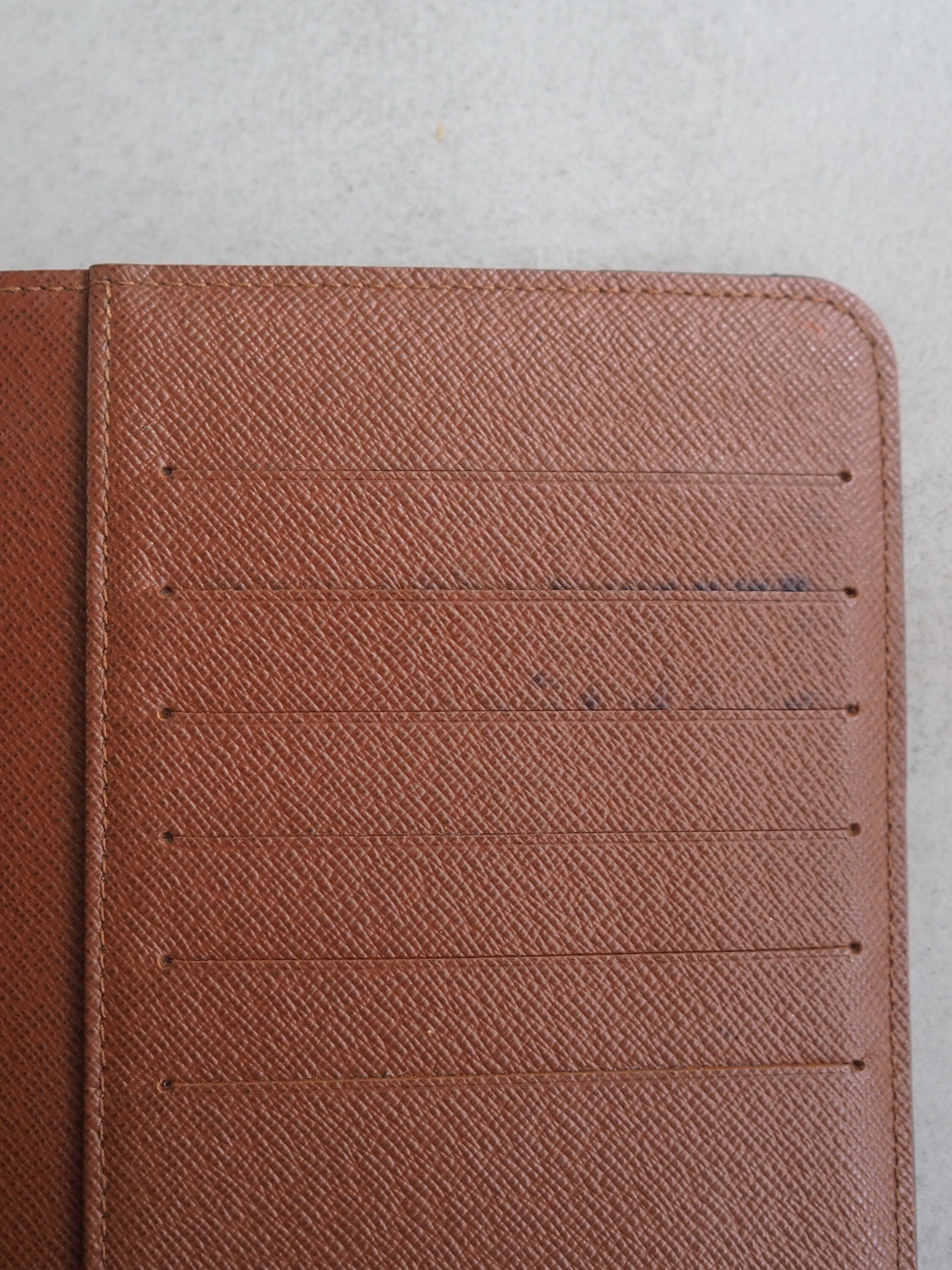 LOUIS VUITTON Desk Agenda Bureau Diary Book Cover R20100 Brown Day Planner Cover Authentic