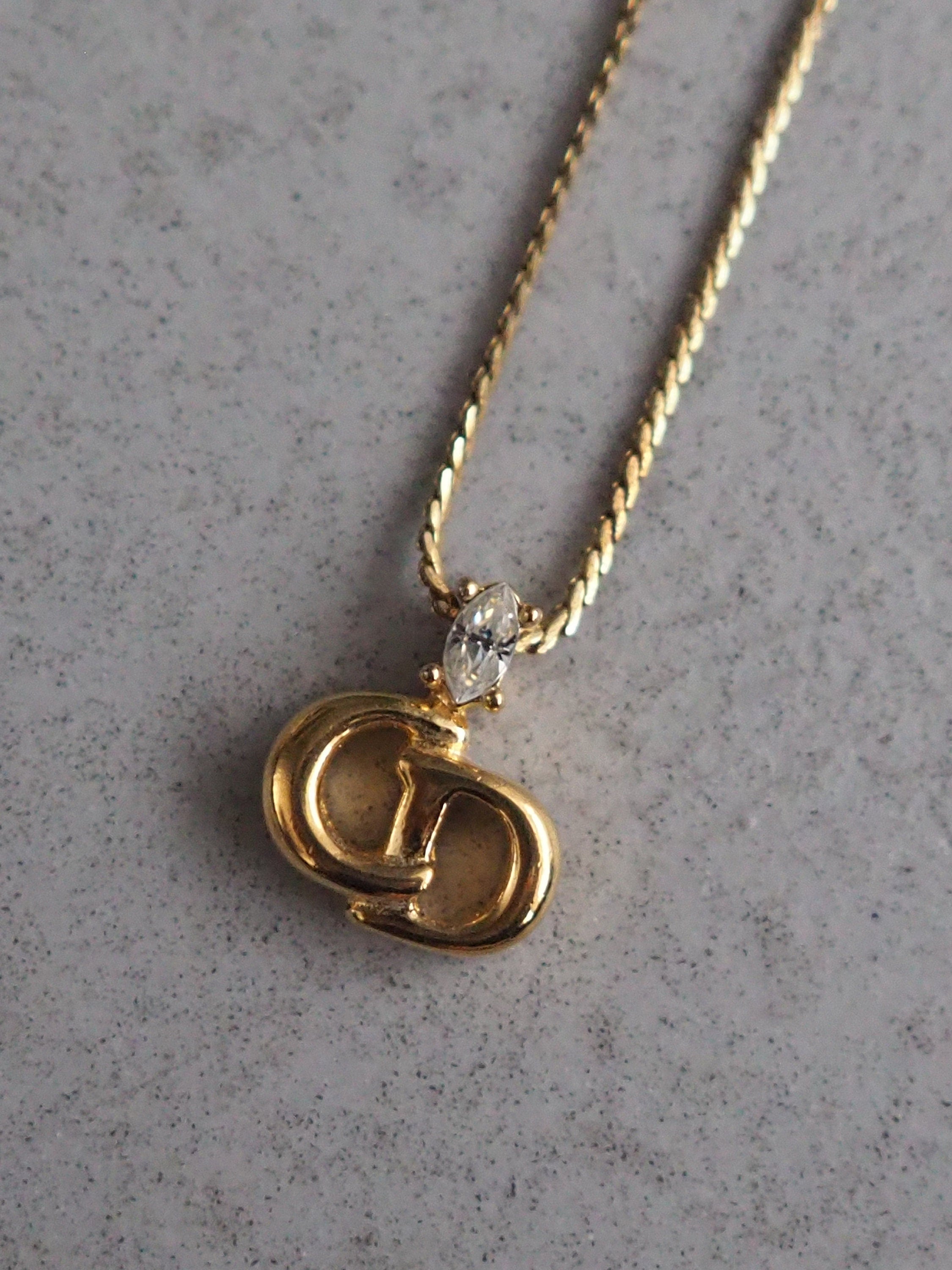 Christian Dior Necklace CD Logo Vintage Metal Gold Authentic