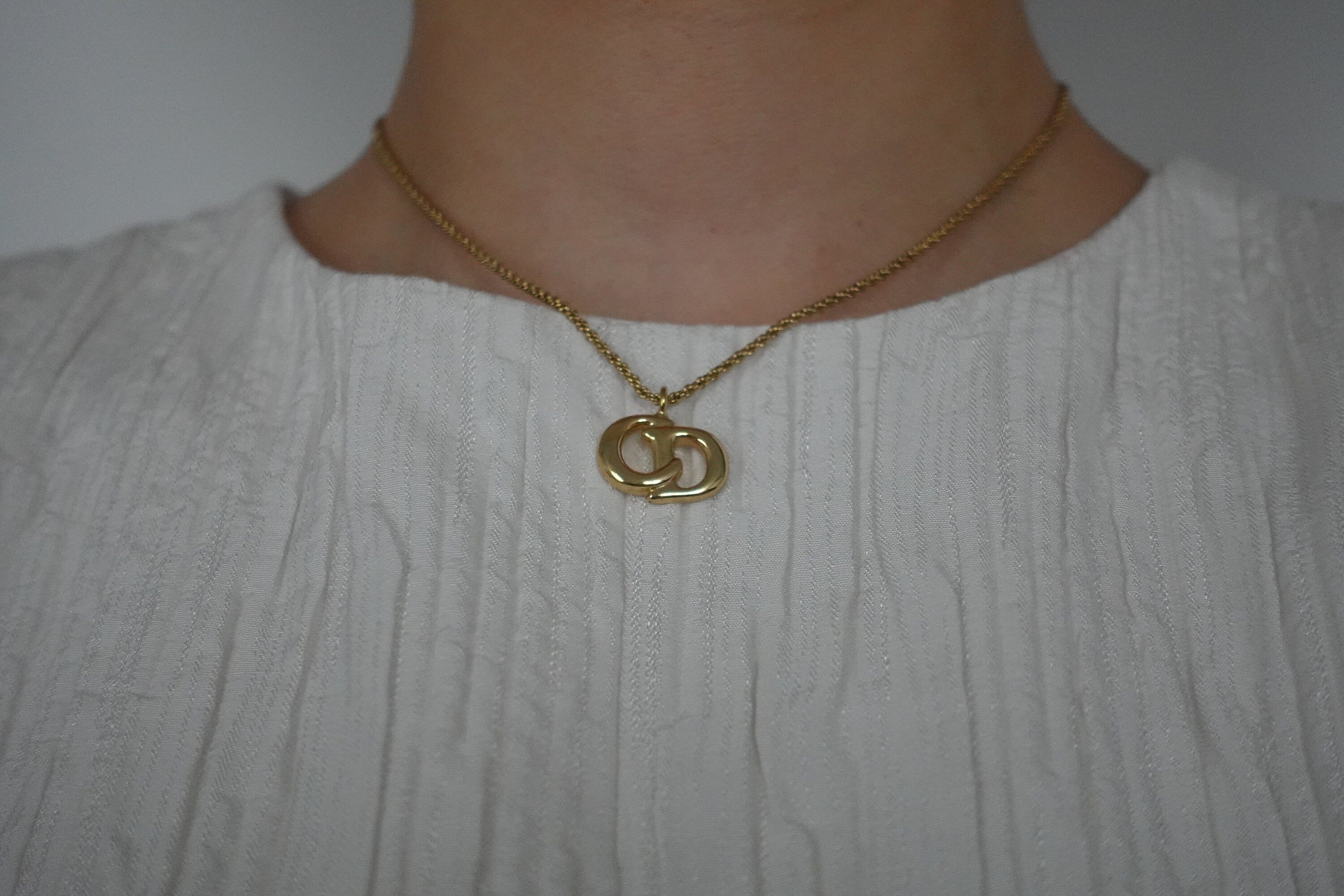 Christian Dior Necklace CD Logo Vintage Metal Gold Authentic