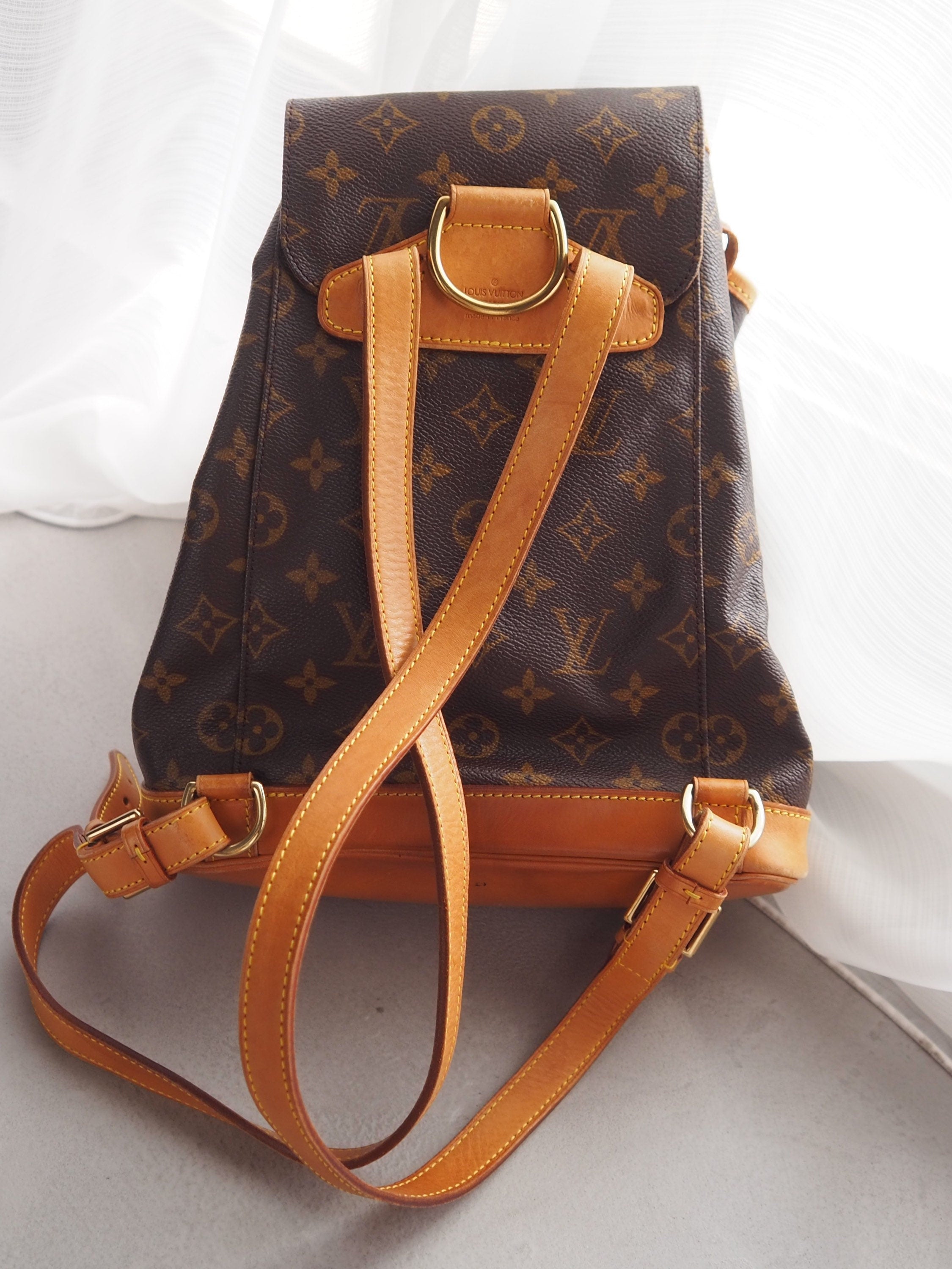 LOUIS VUITTON Montsouris MM Monogram Backpack Shoulder Bag Authentic