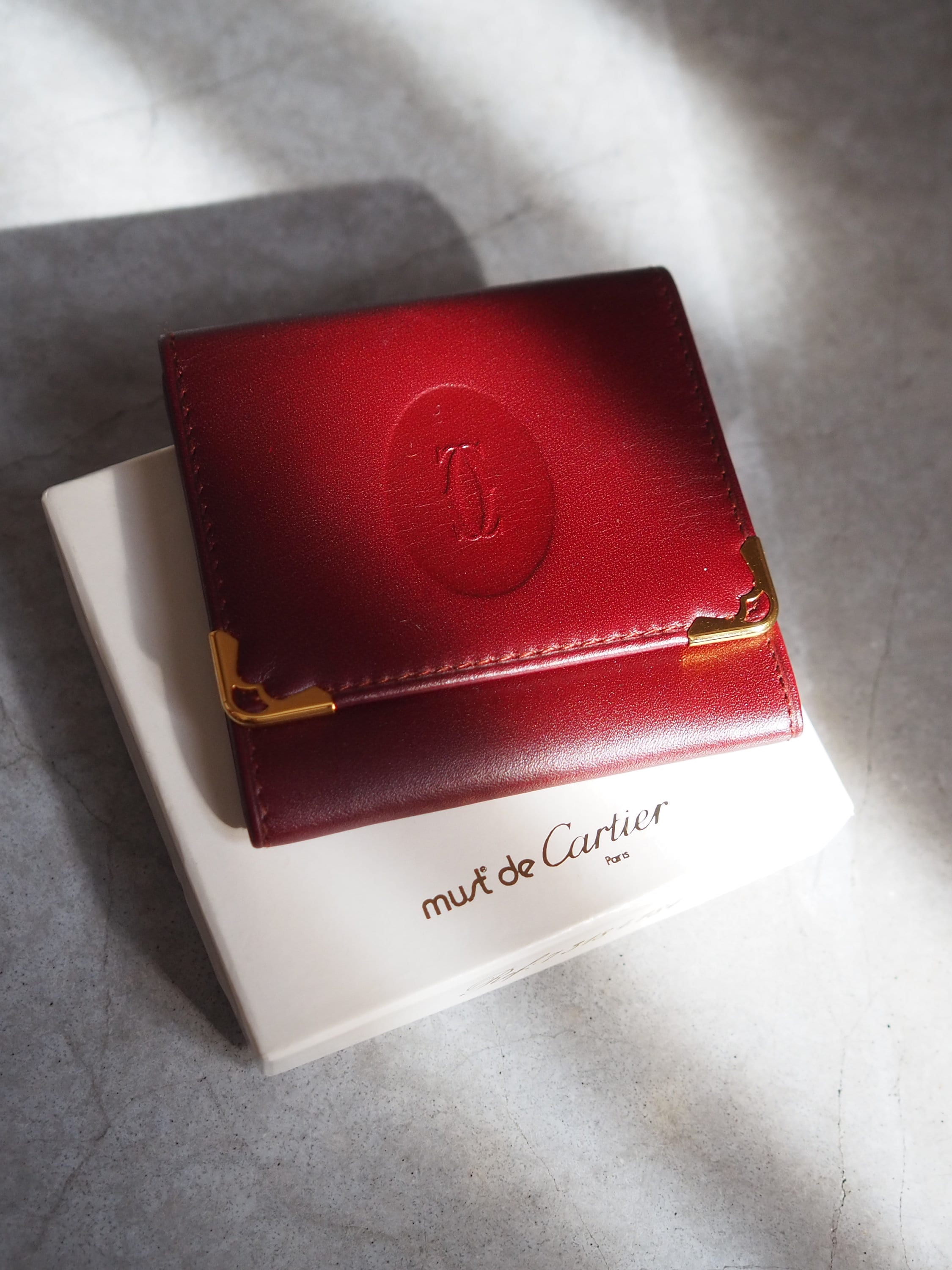 Must De Cartier Coin Case Wallet Red Bordeaux Leather MASTLINE Vintage Authentic