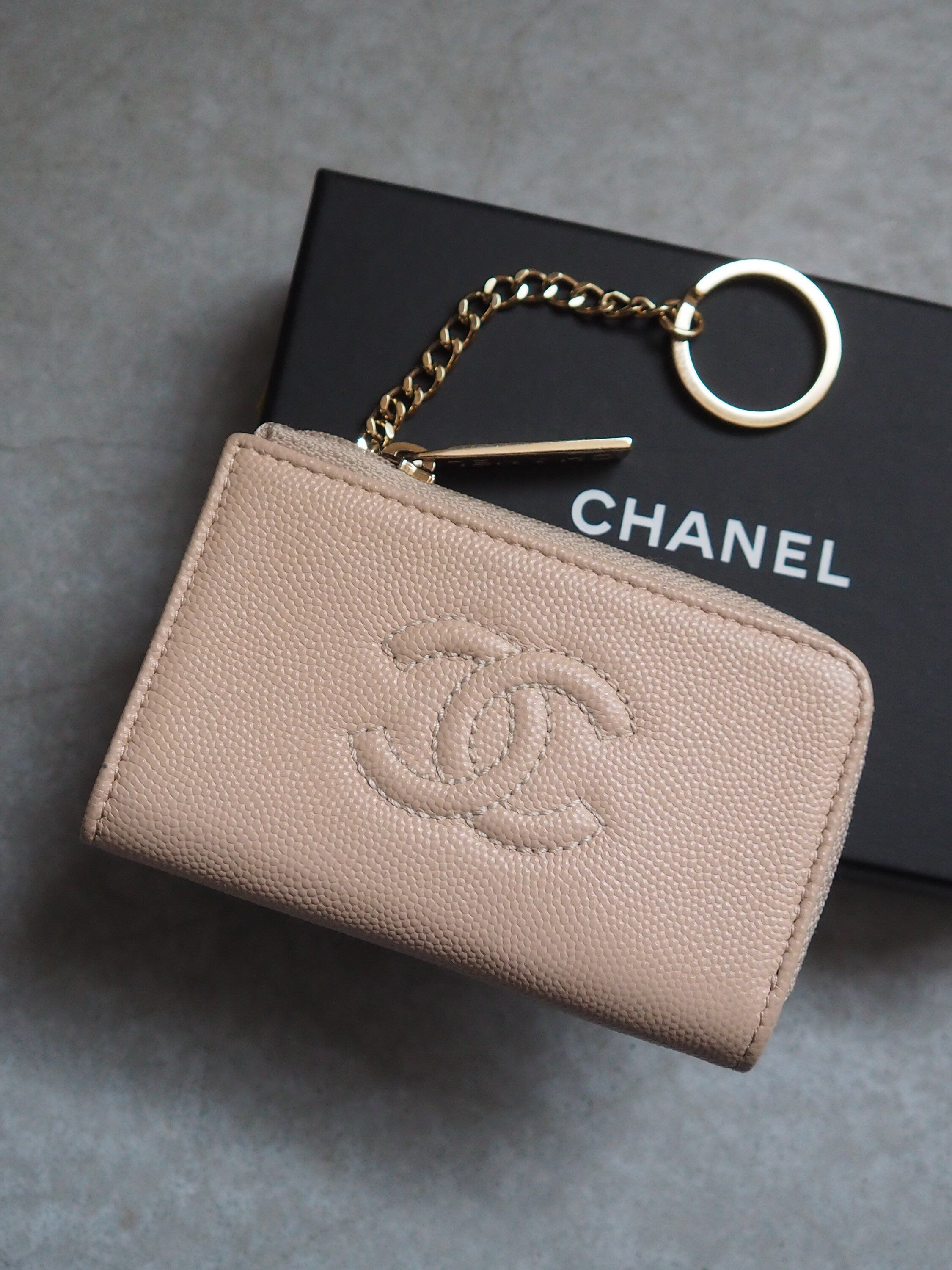 CHANEL COCO Coin Case Purse Key Chain Caviar Skin Leather Pink Beige Authentic Vintage Box