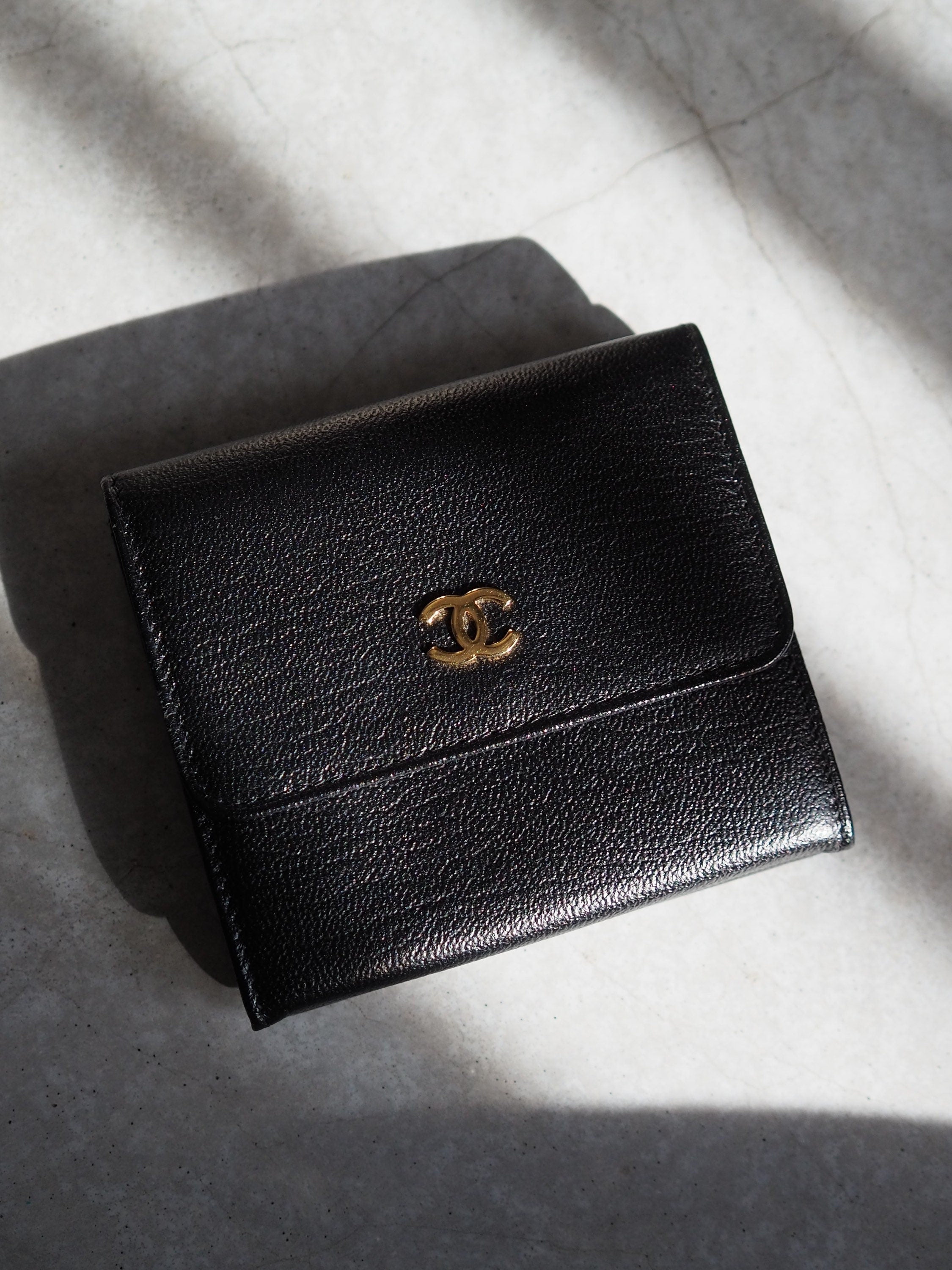 CHANEL COCO Wallet Compact Purse CC Leather Black Authentic Vintage