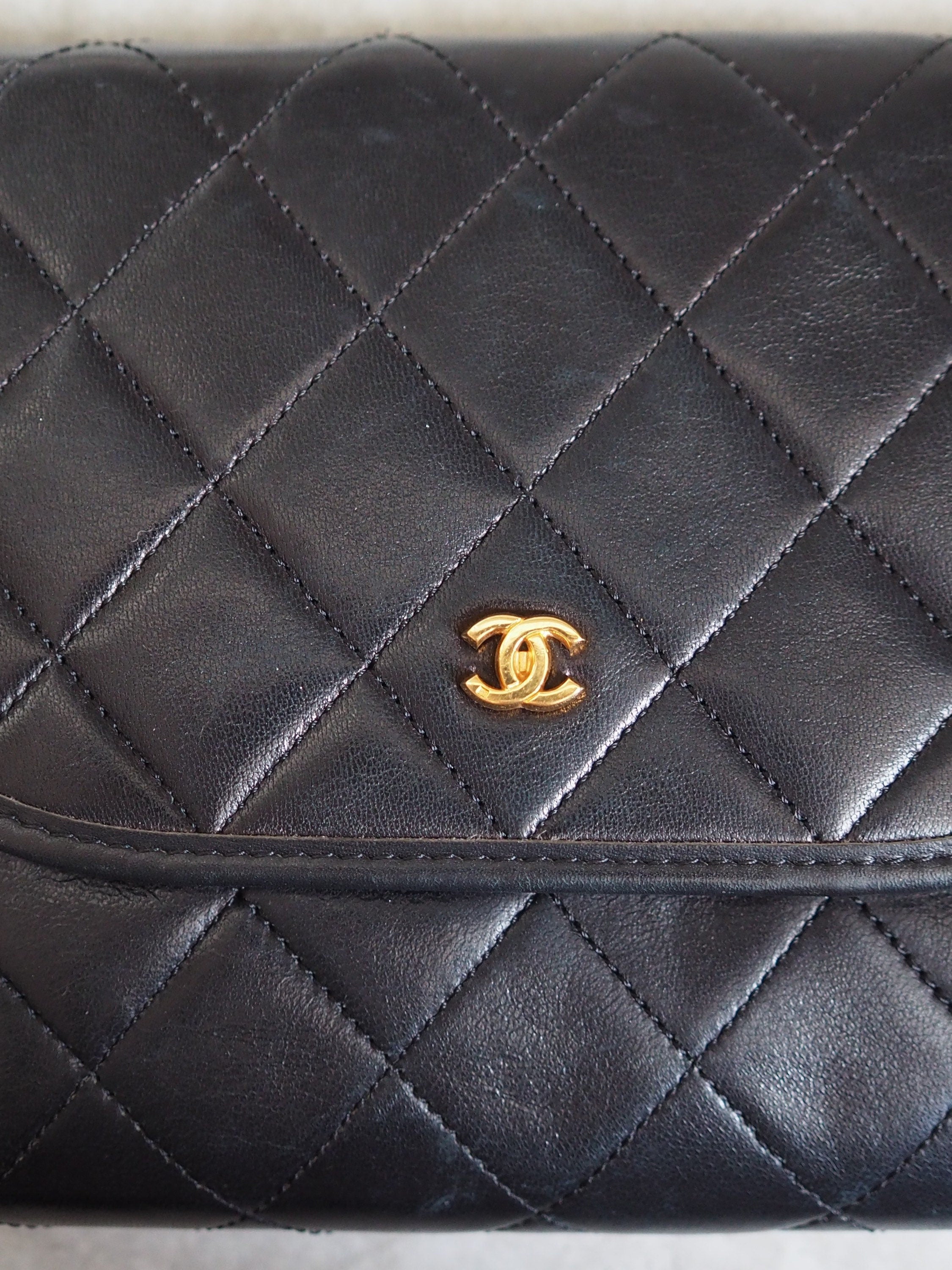 CHANEL Mini Matelasse Quilted CC Chain Shoulder Bag Black Authentic