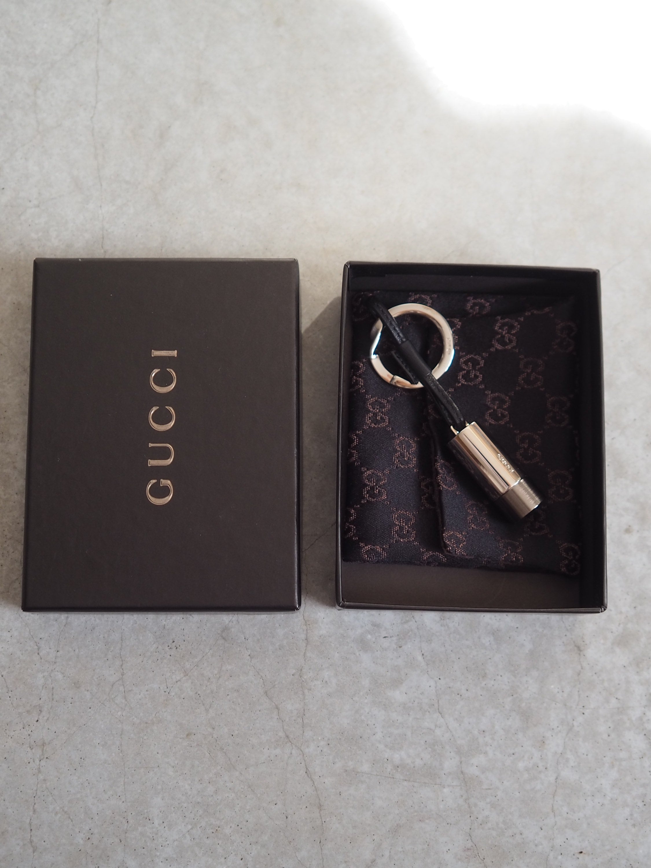 GUCCI Pill Case Key Ring Silver Metal Black Leather Box Old Vintage Authentic