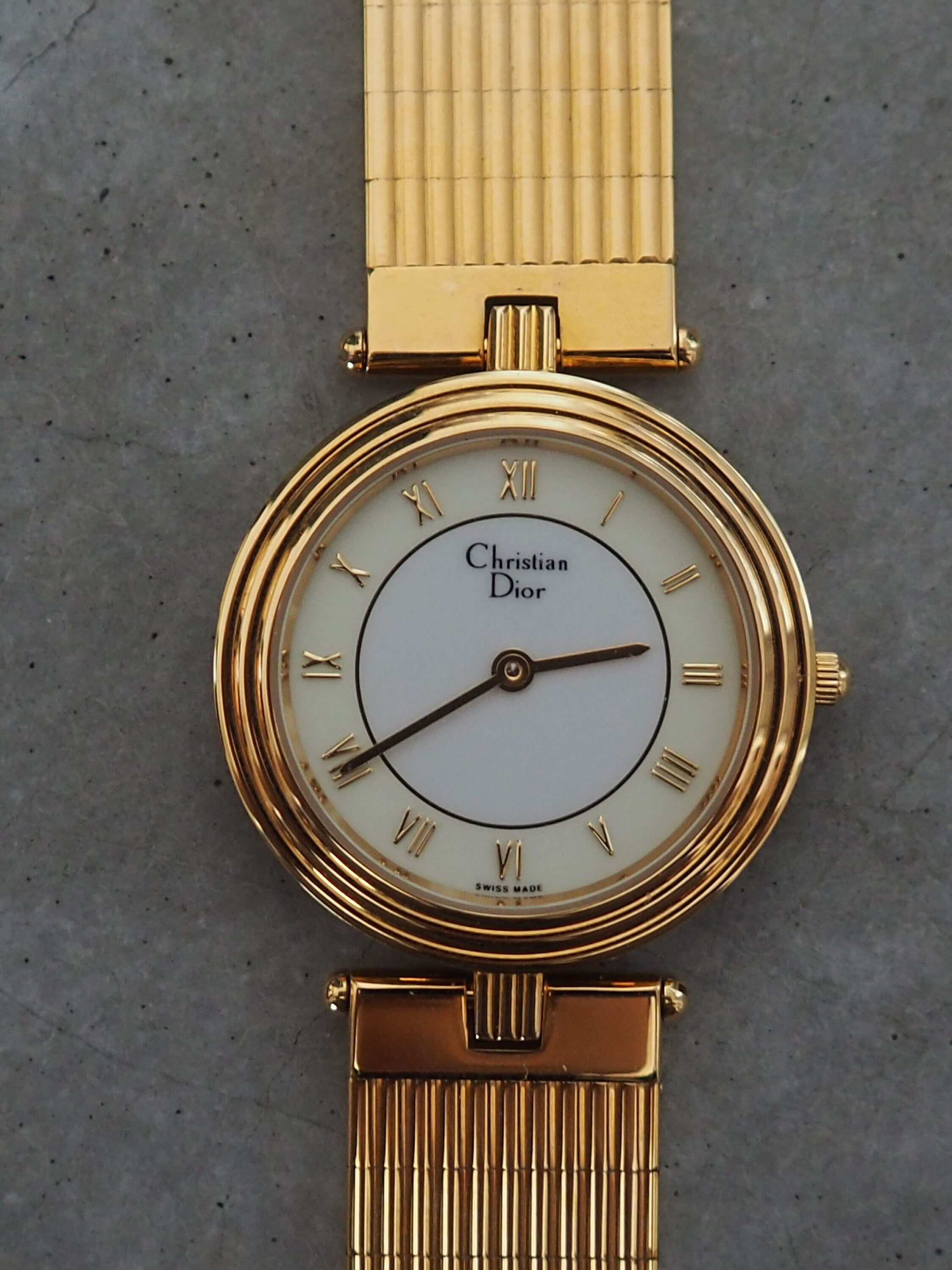 Christian Dior Round Roma Watch Gold Metal Quartz Wristwatch Unisex Men's