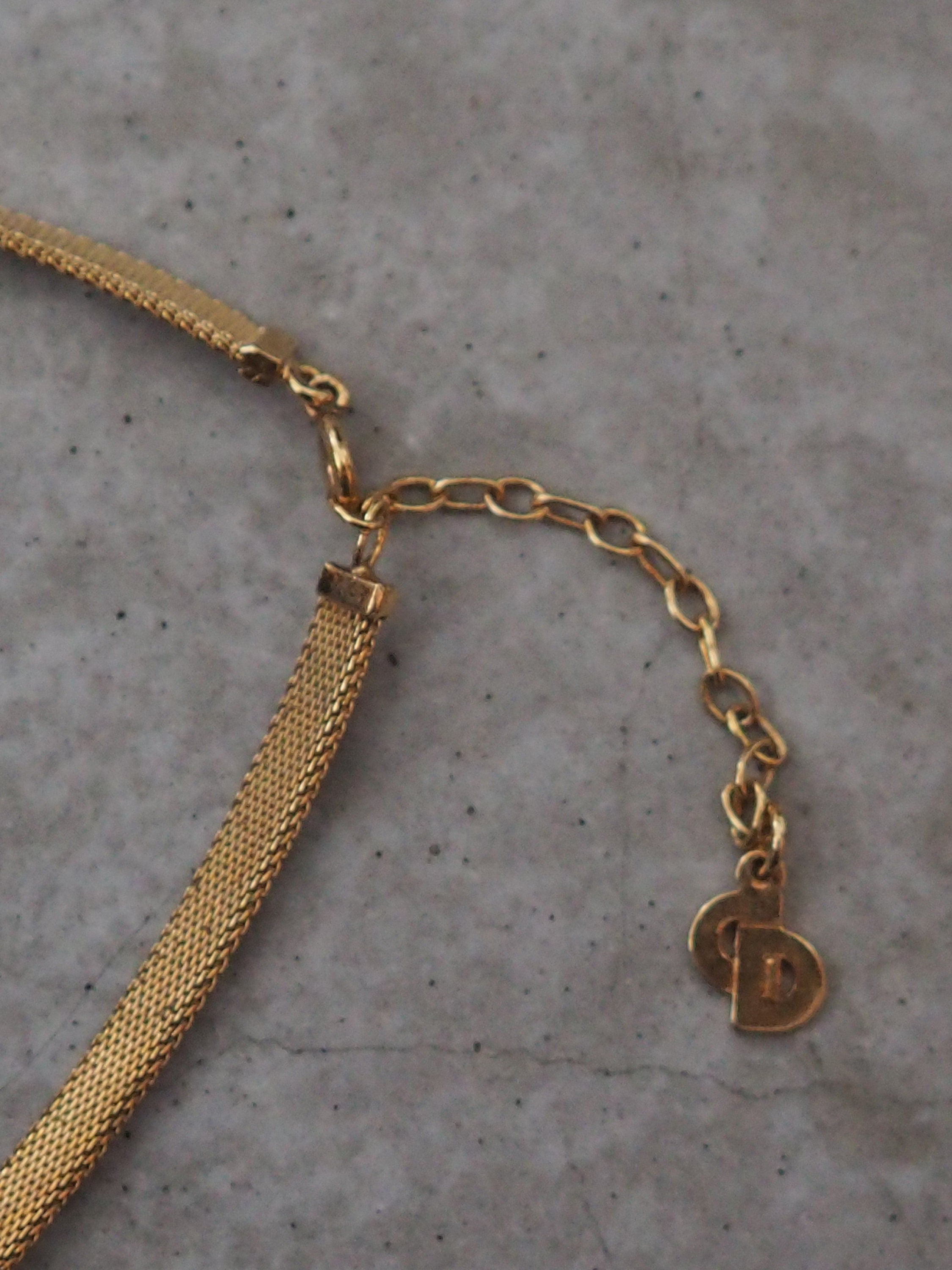 Christian Dior CD Logo Necklace Choker Vintage Metal Gold Color Authentic