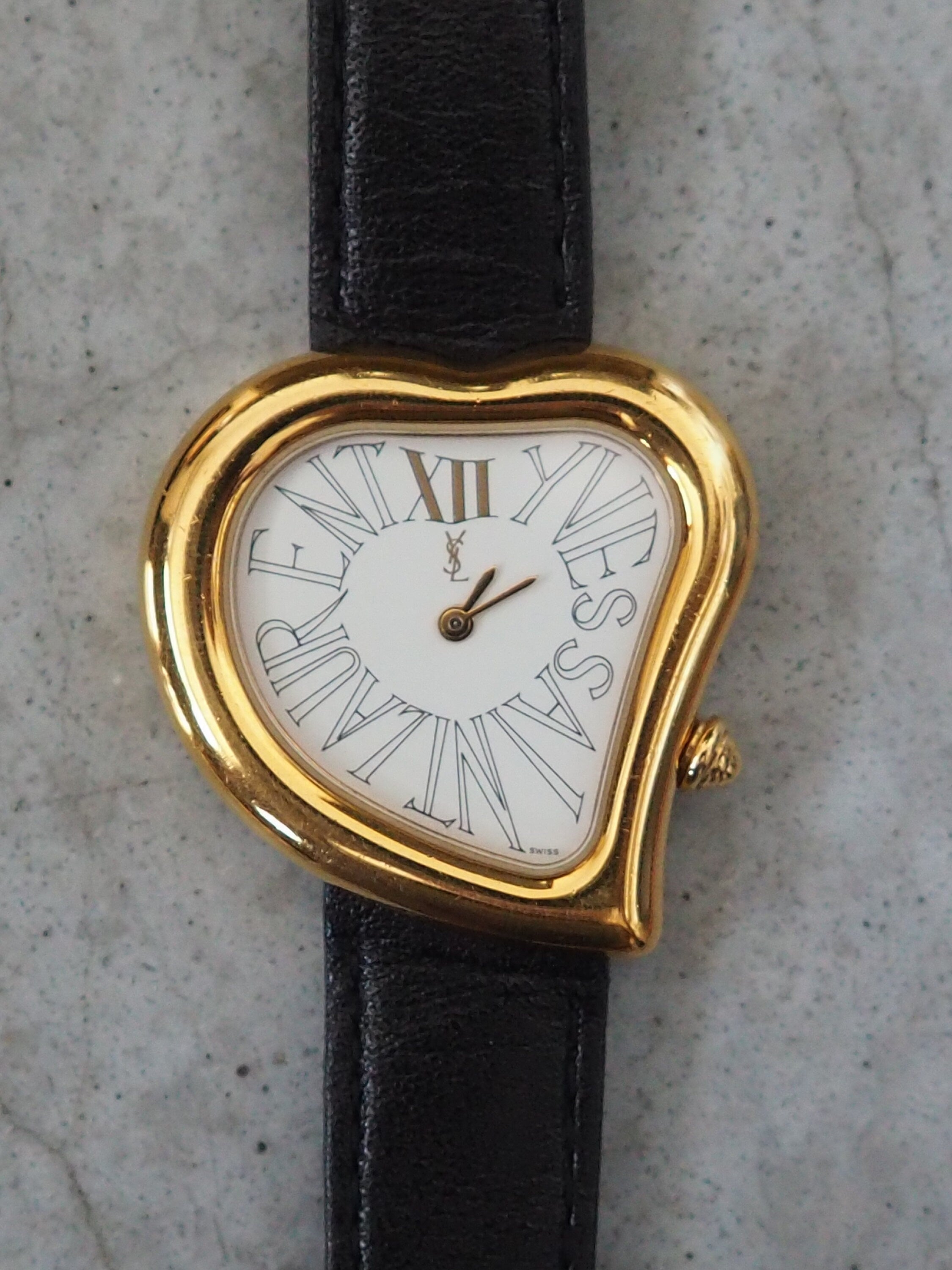 Yves Saint Laurent YSL Heart Watch Wristwatch Logo Gold color Stainless steel
