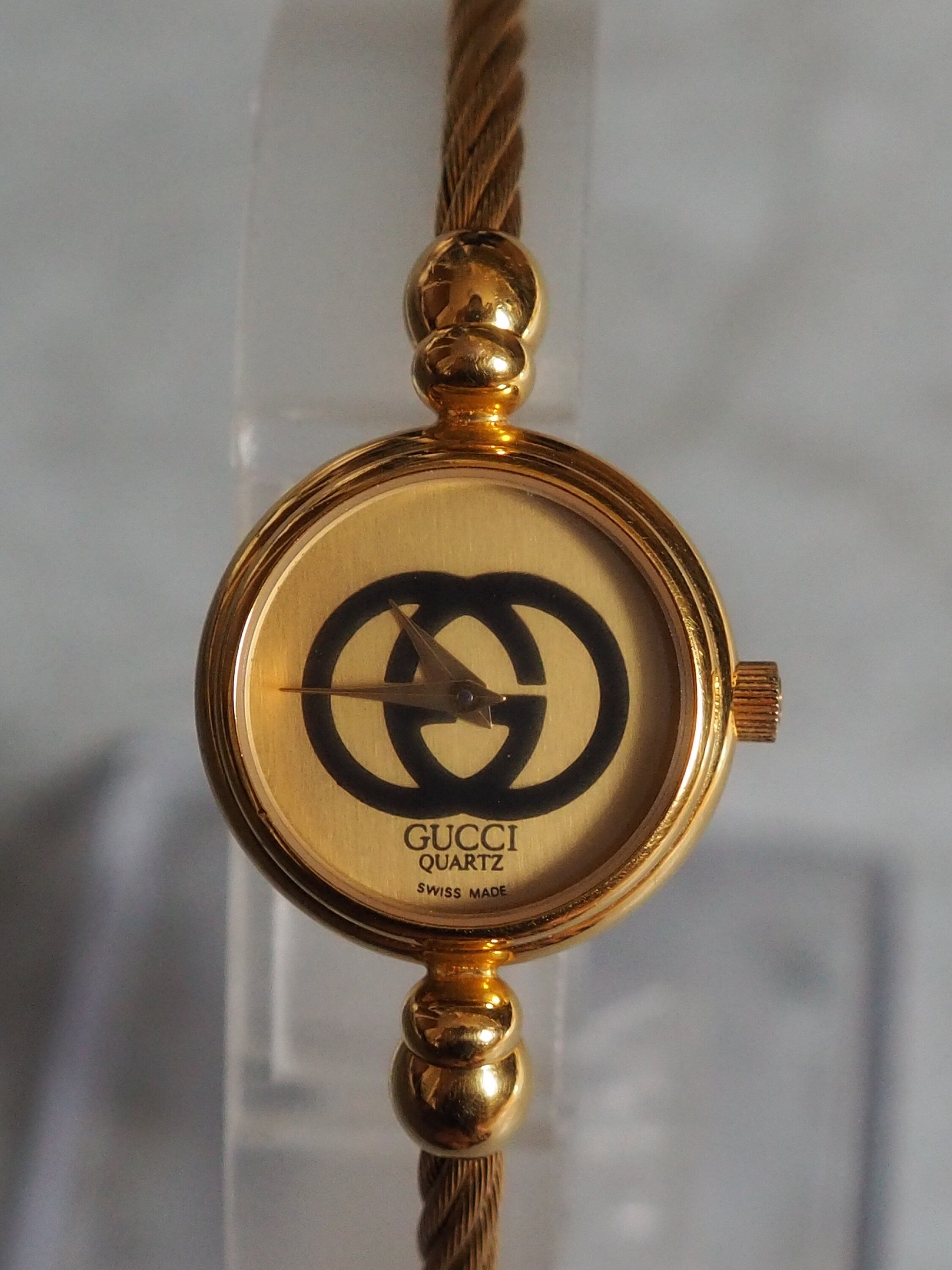 GUCCI GG Bangle Watch Wristwatch Gold Metal Vintage Authentic
