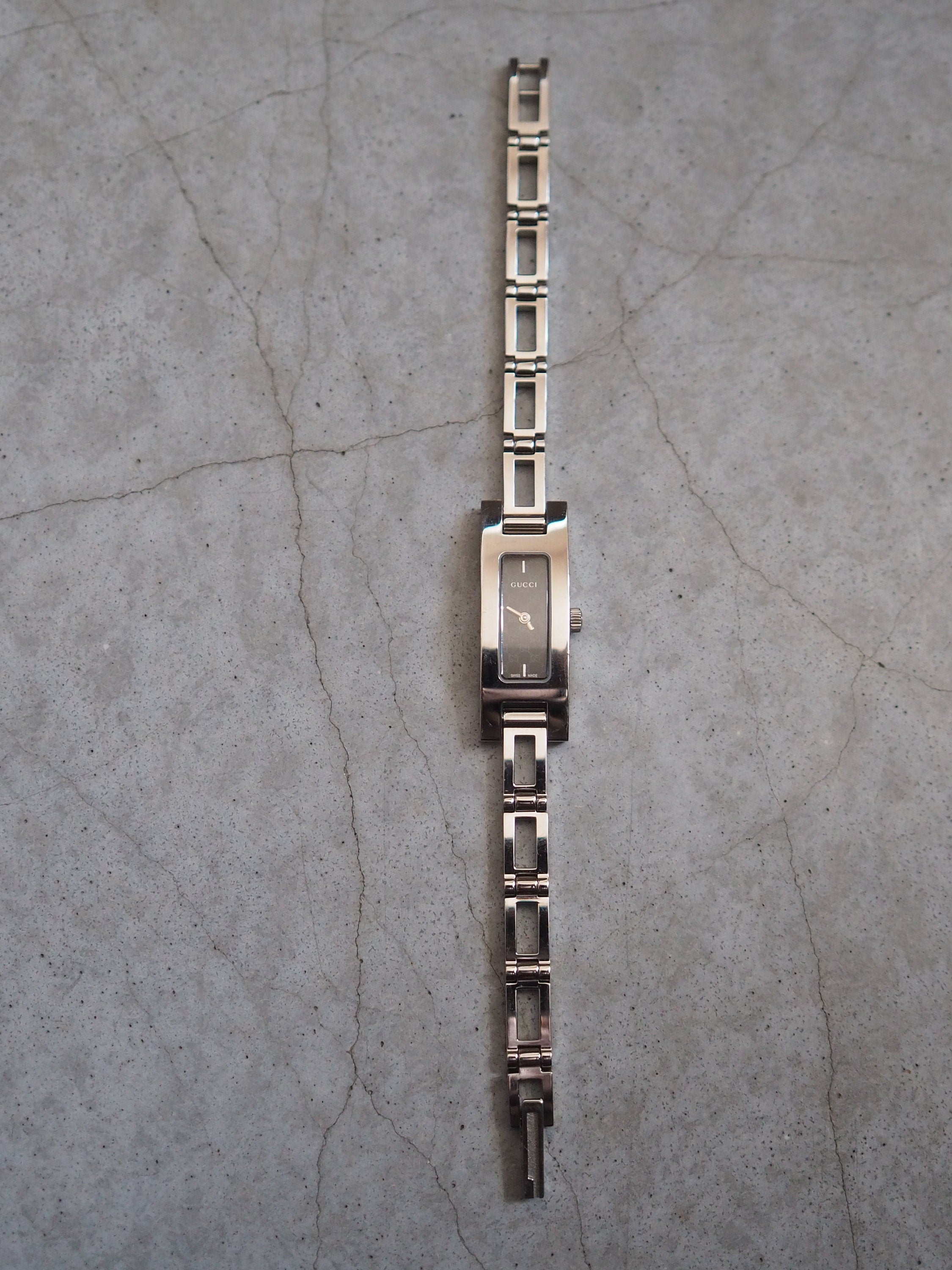 GUCCI GG Watch Wristwatch Silver Stainless steel Vintage Authentic